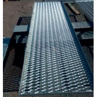 Лист стальной просечно-вытяжной ПВЛ 304 3x1000x2000 мм Ст3сп ТУ 0971-001-44028369-2011