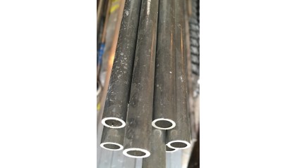 трубу алюминиевую б/ш анодированную 25x2 мм АД31Т1 купить в Нижнем Новгороде