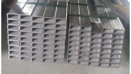 Труба нержавеющая профильная СВ прямоугольная 100x40 4 мм 12Х18Н10Т фото трубу нержавеющую профильную СВ прямоугольную 100x40 4 мм 12Х18Н10Т купить в Нижнем Новгороде