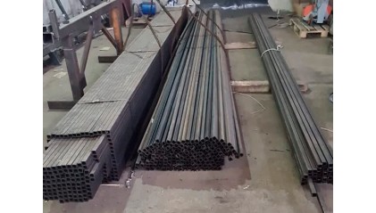 трубу стальную профильную Б/Ш квадратную 200x200x7 мм Ст3 купить в Нижнем Новгороде